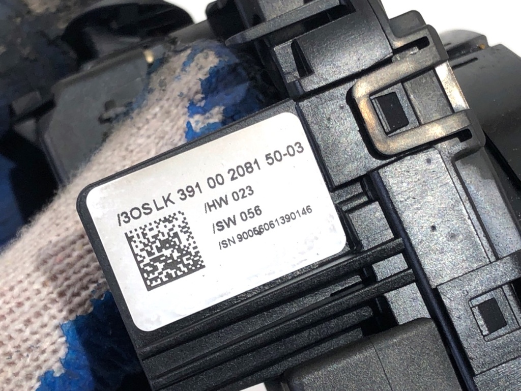 STARK-748589-4