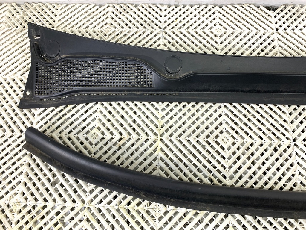 STARK-809890-1