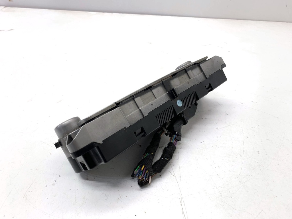 STARK-840521-2