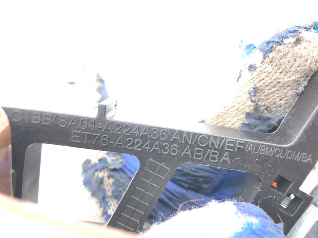STARK-848080-4