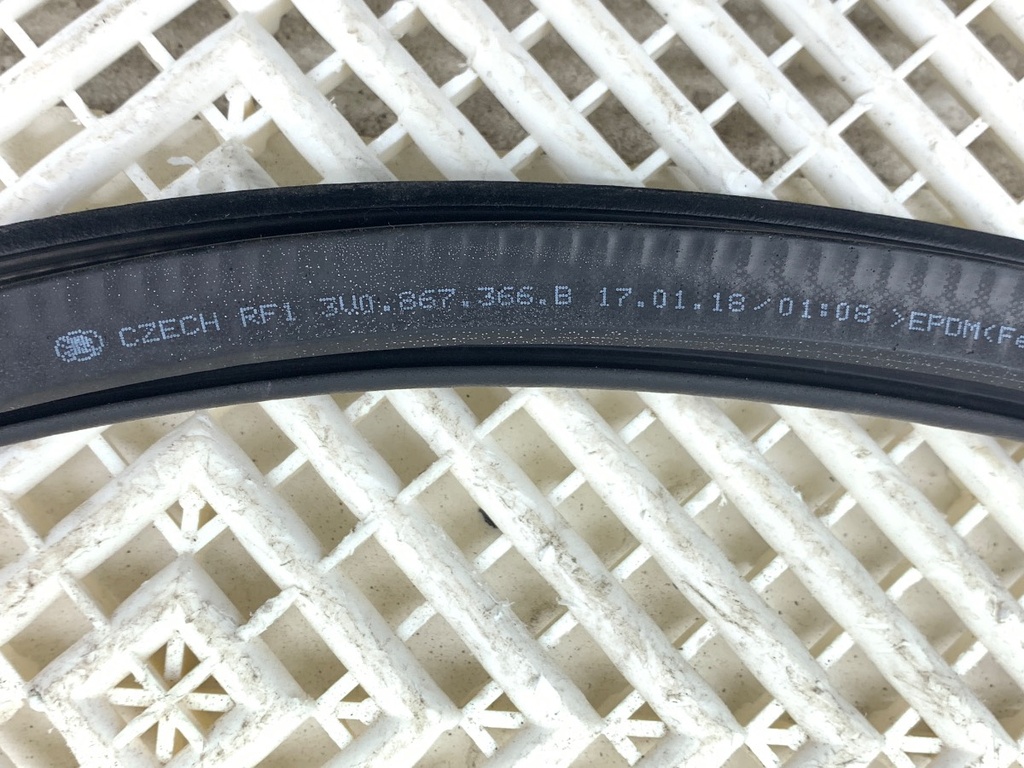 STARK-858042-3