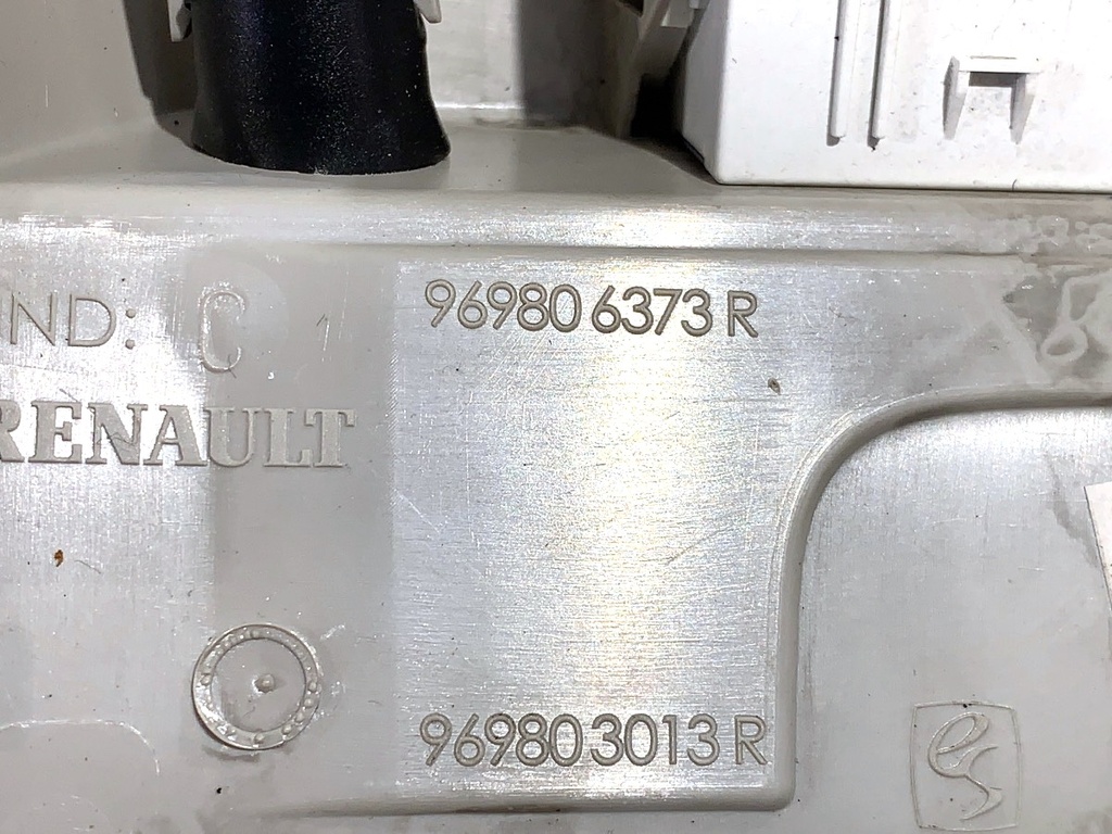 STARK-875289-2