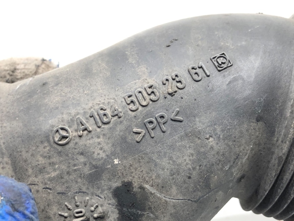 STARK-879840-2