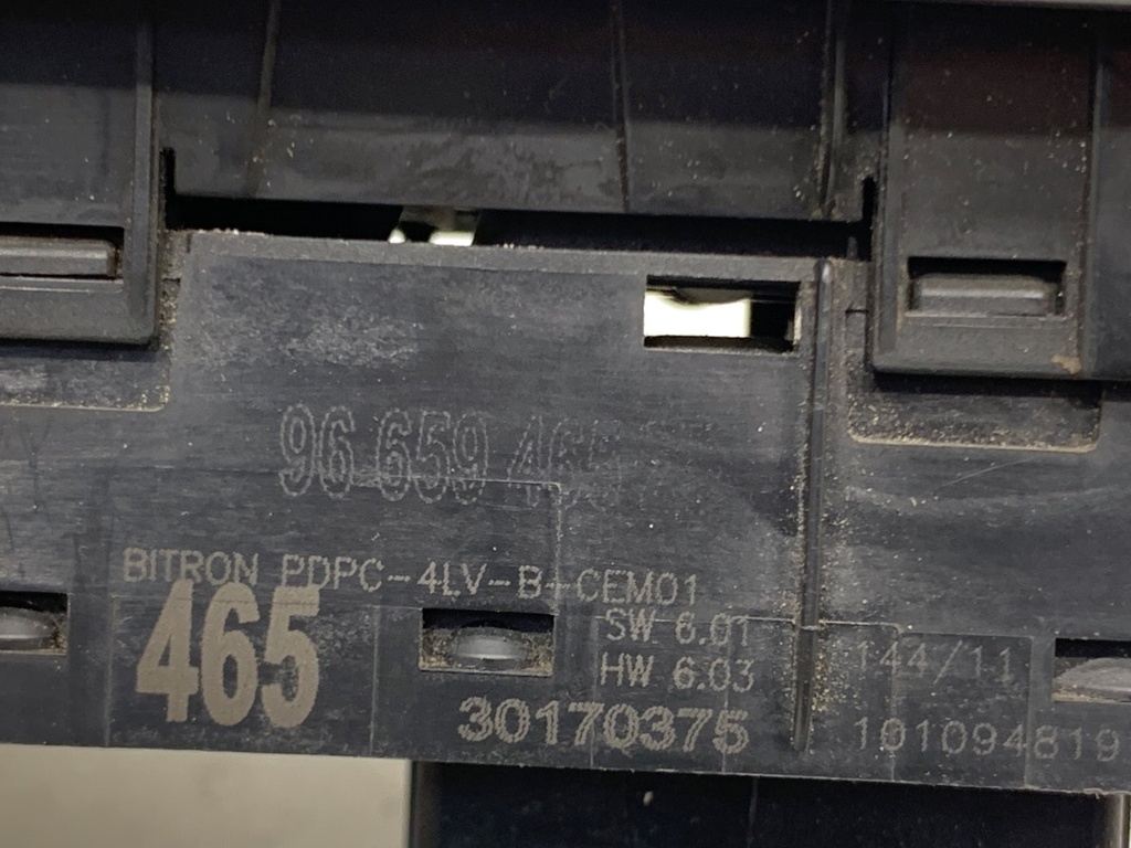 STARK-885665-4