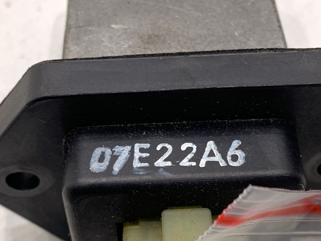 STARK-900892-3