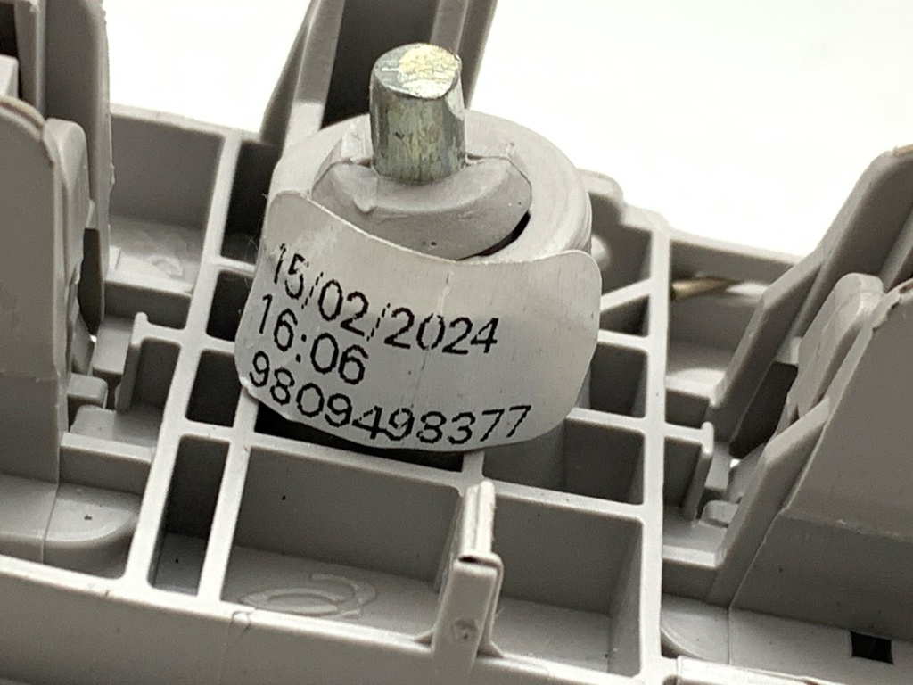 STARK-927252-3