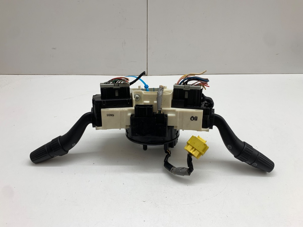 STARK-929072-1