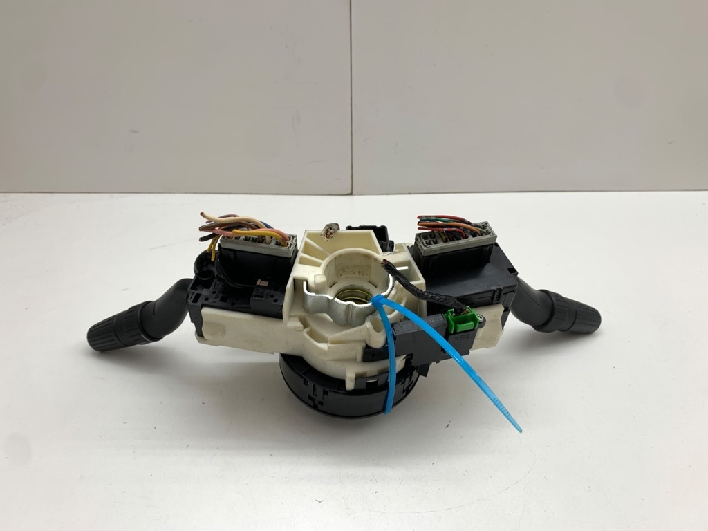 STARK-929072-2