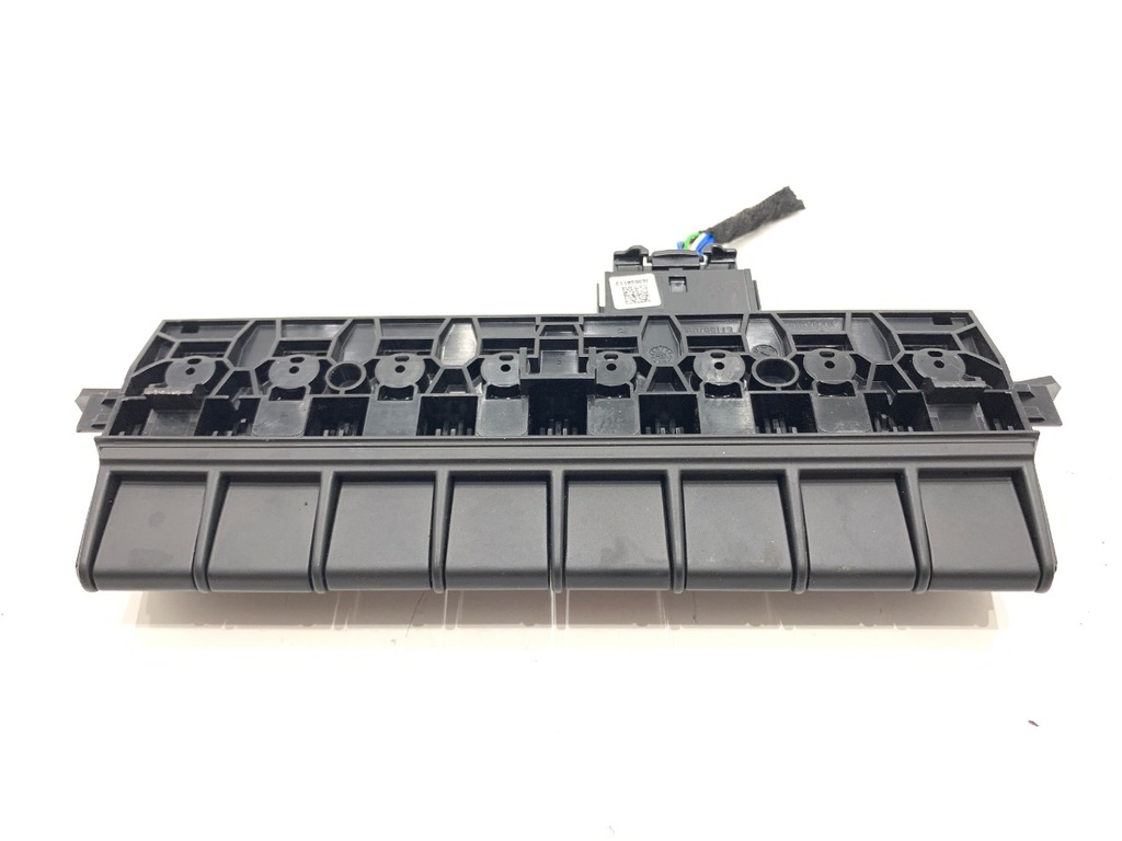 STARK-944746-1