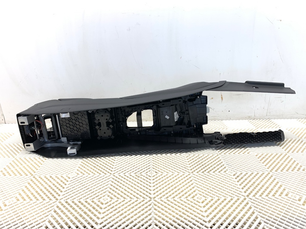 STARK-931090-4