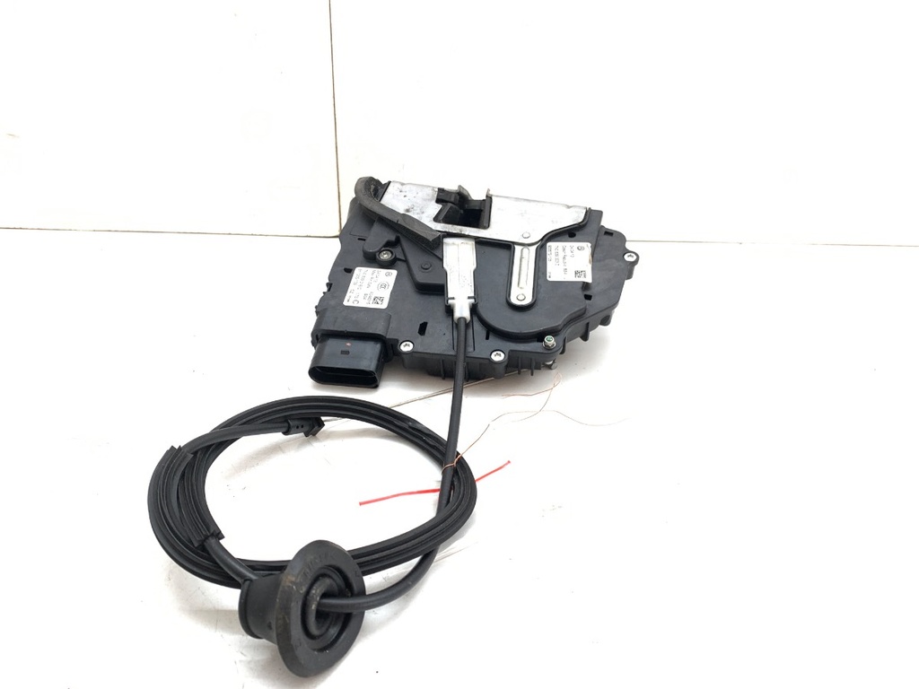 STARK-928305-1