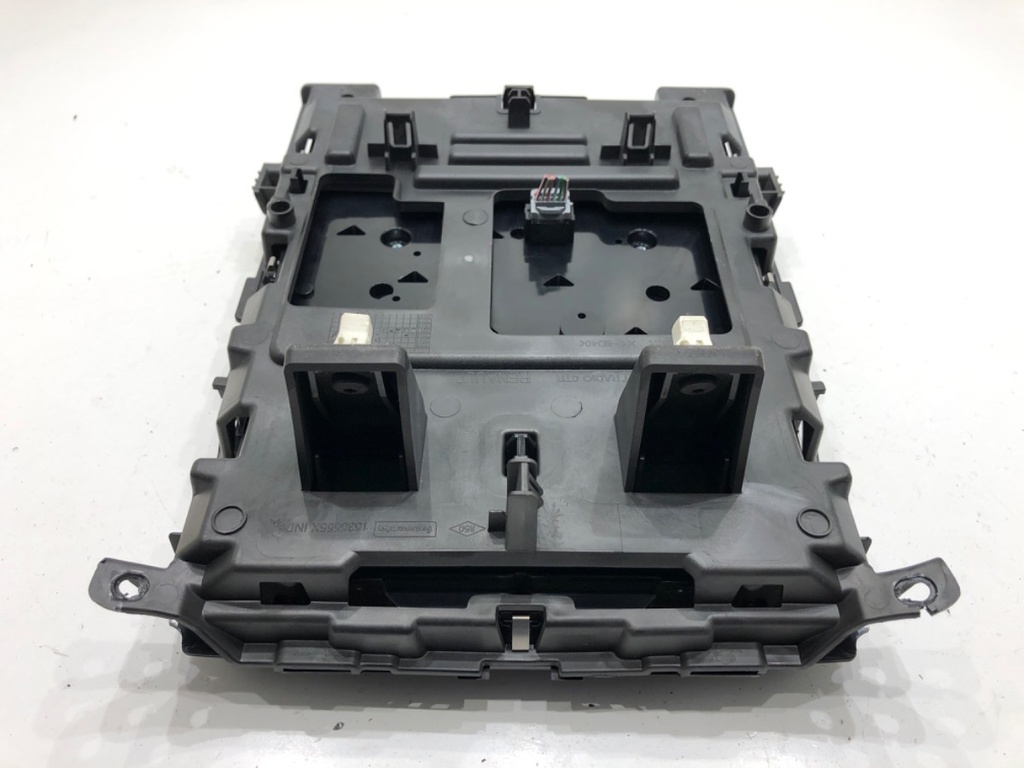 STARK-808575-4