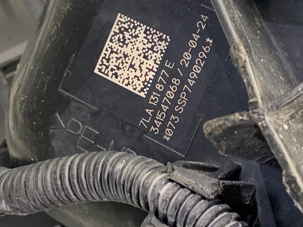 STARK-882390-5