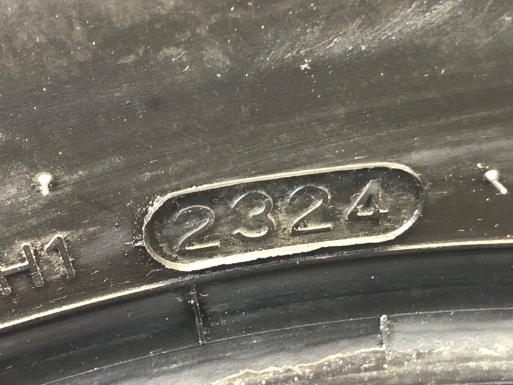 STARK-863486-4