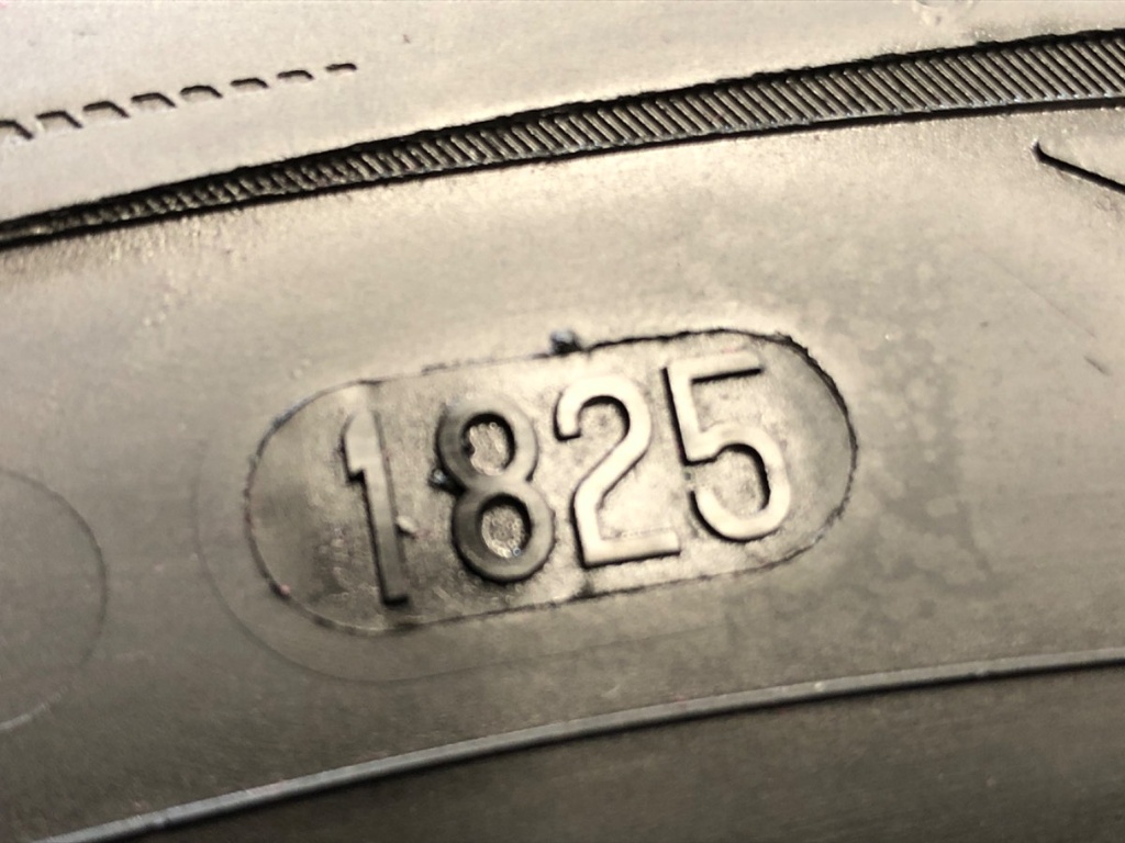 STARK-859256-3