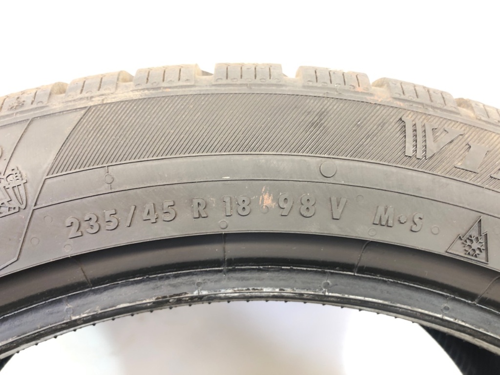 STARK-915537-3