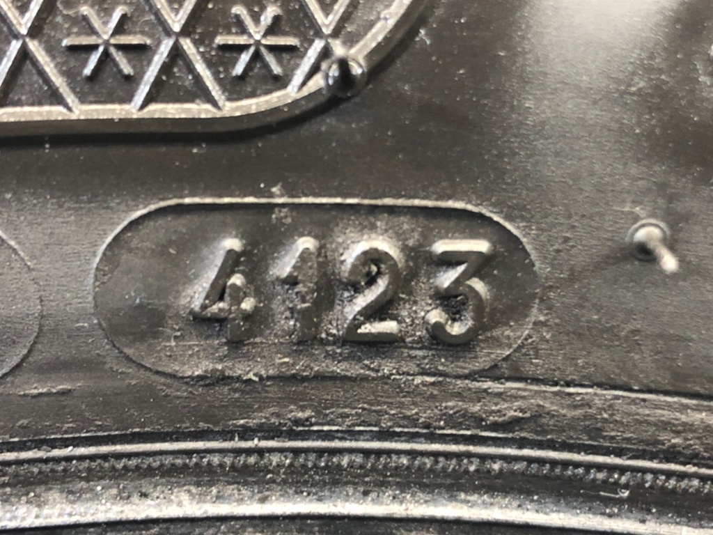 STARK-881382-4