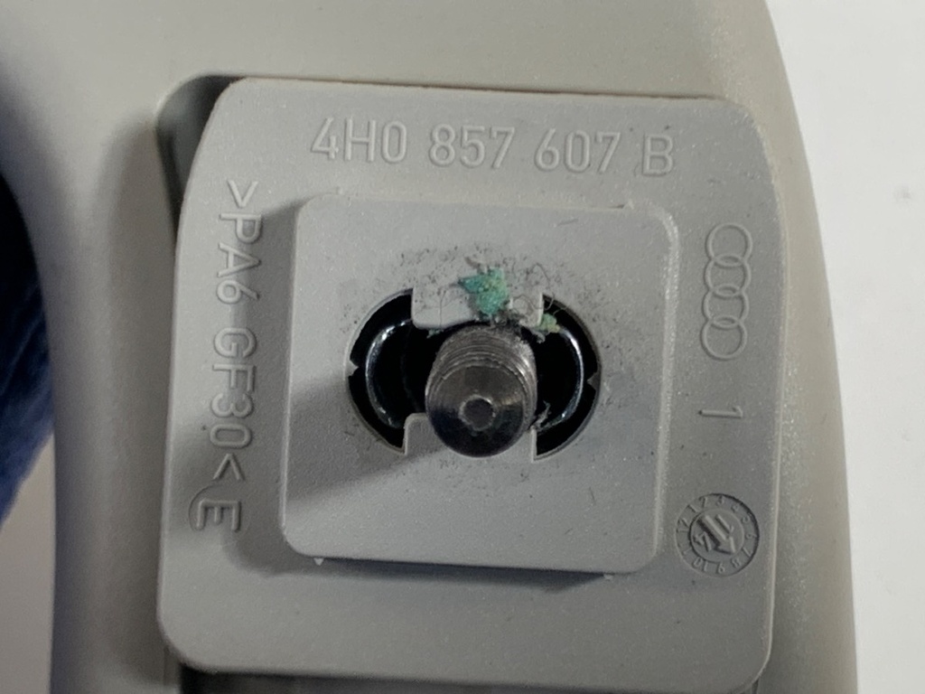STARK-875190-4