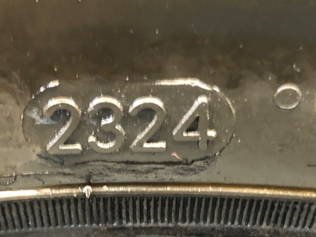 STARK-889244-4