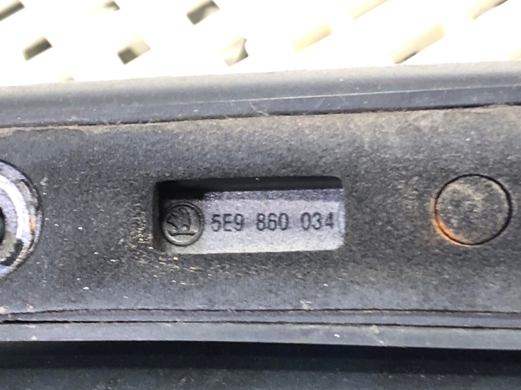 STARK-702360-6