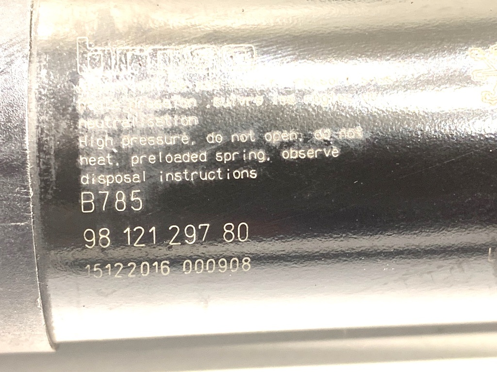 STARK-704084-4