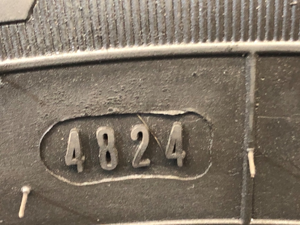 STARK-915919-4