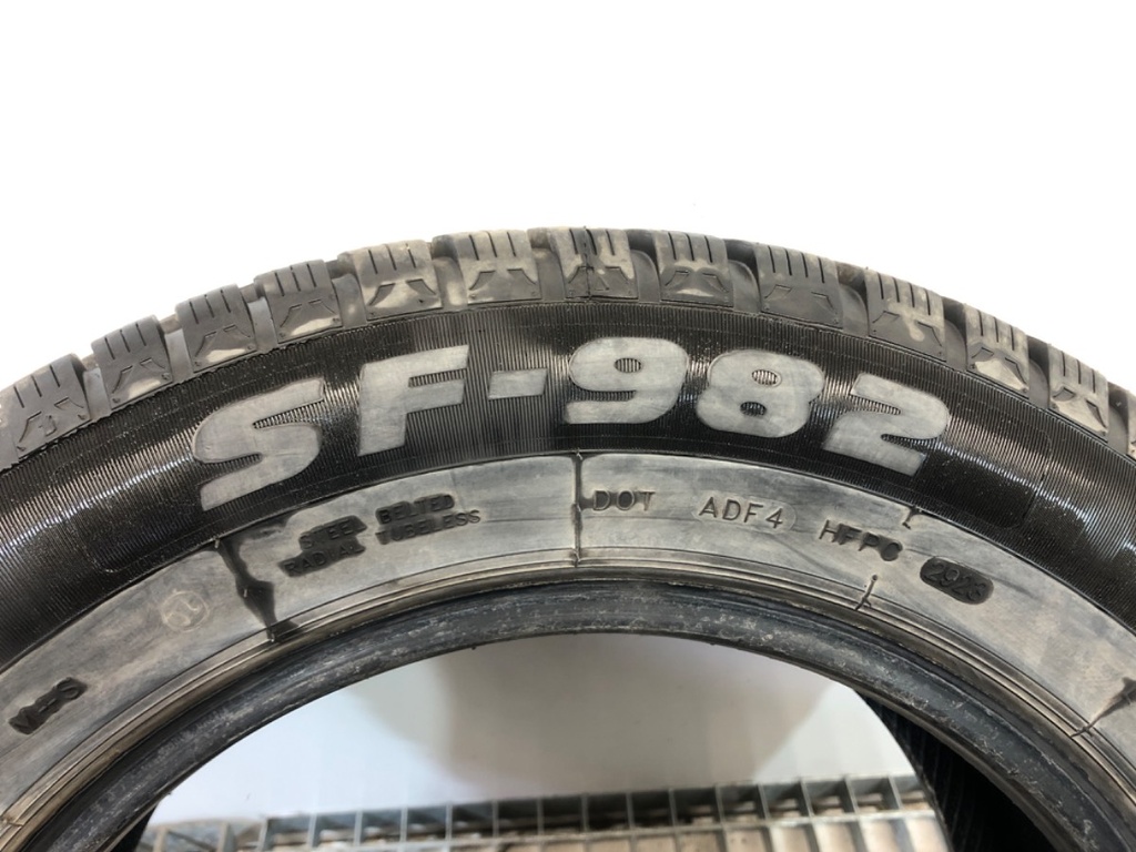 STARK-821655-2