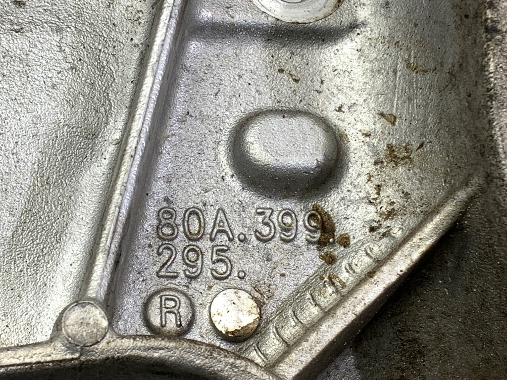 STARK-931592-4