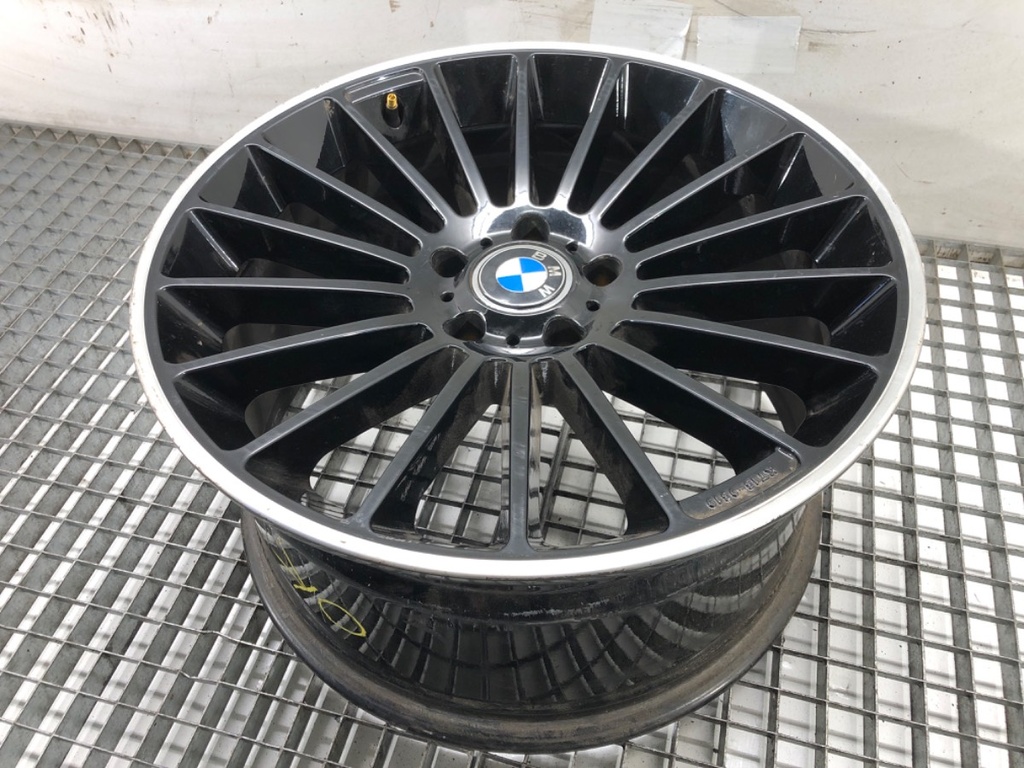 STARK-637665-1