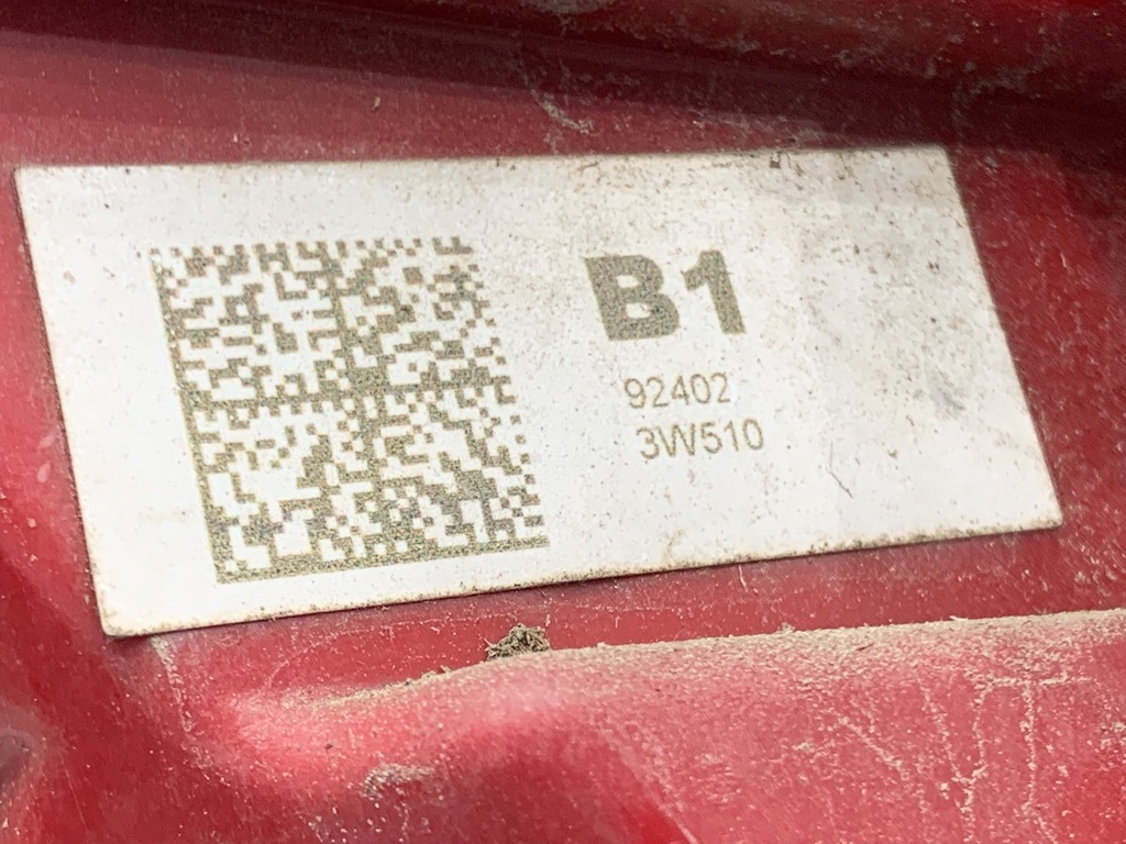 STARK-884823-4