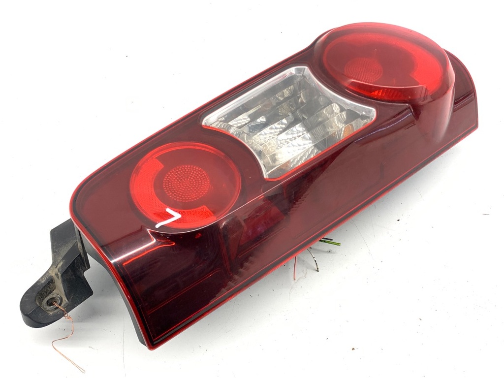 STARK-929957-1