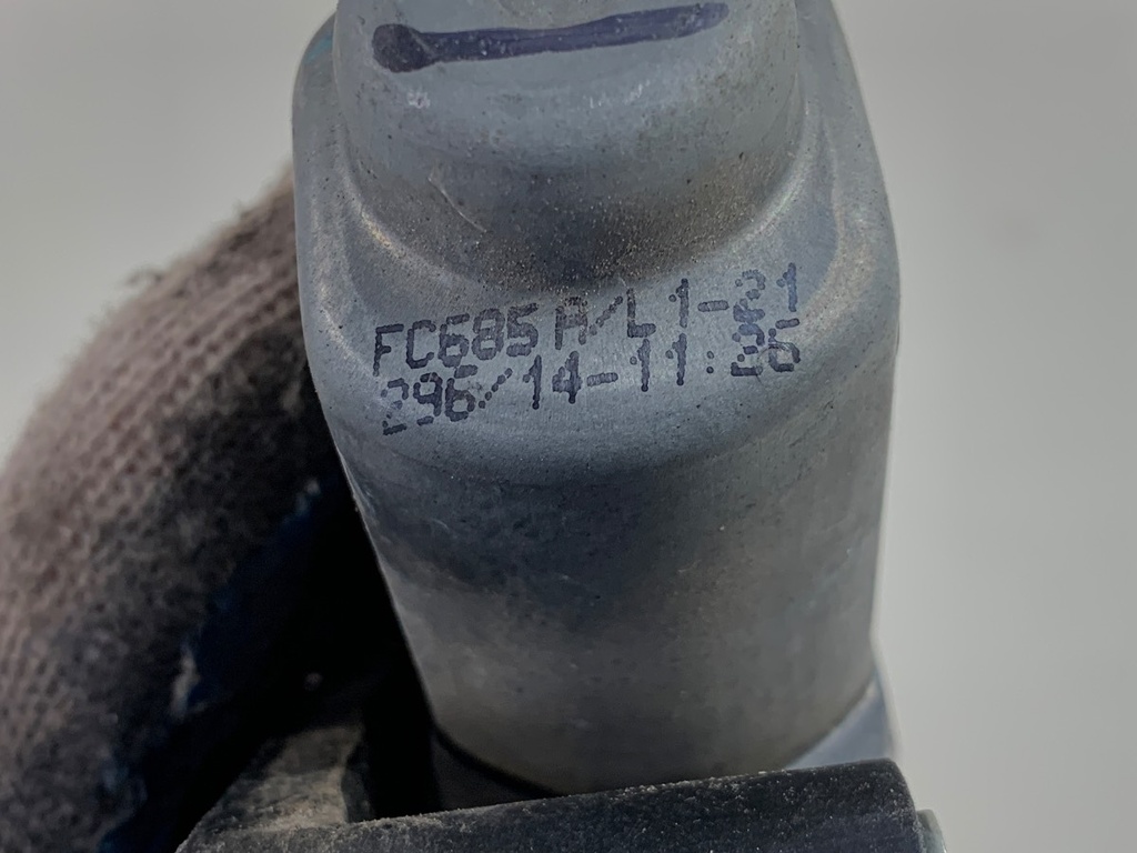 STARK-921684-4