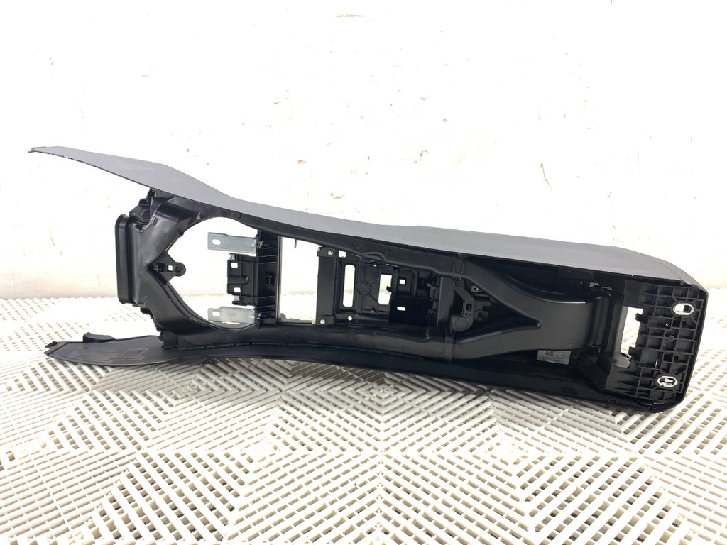 STARK-708755-4