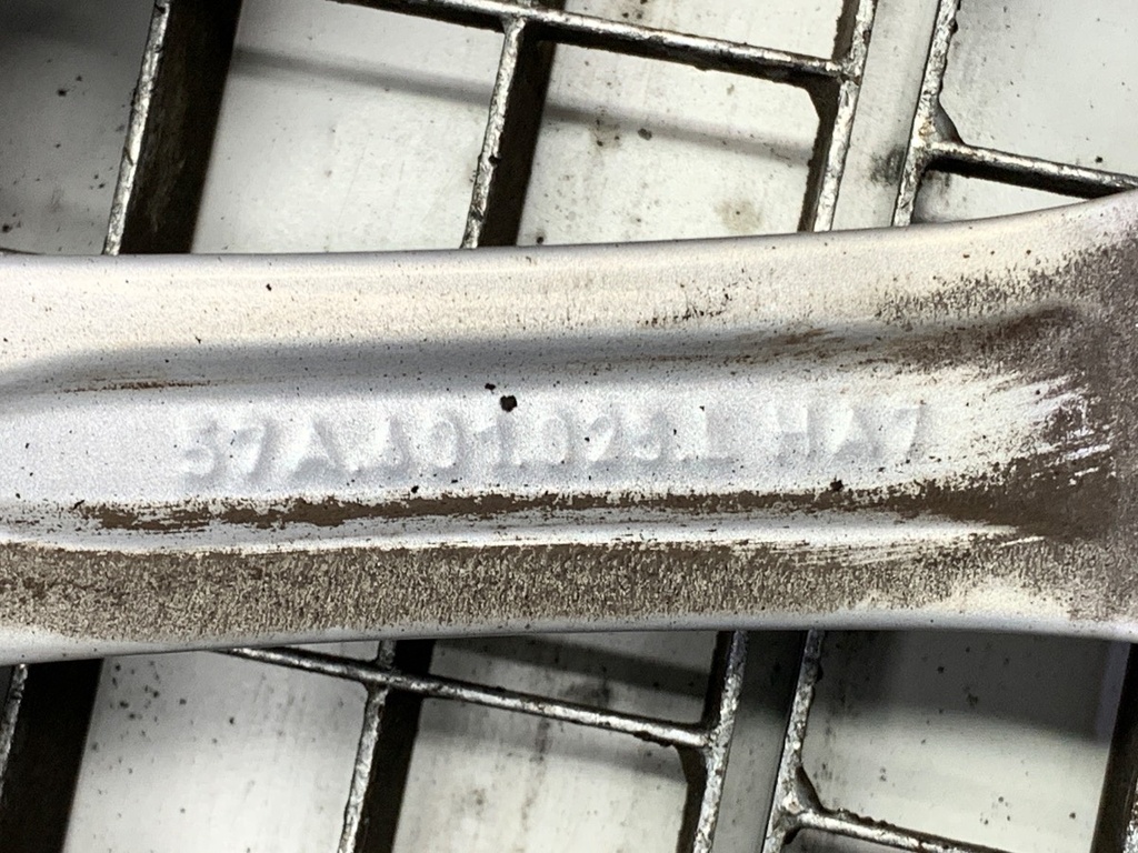 STARK-718302-4