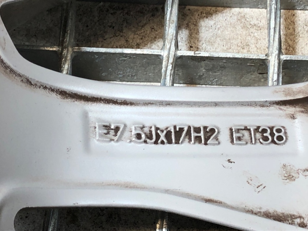STARK-784827-4