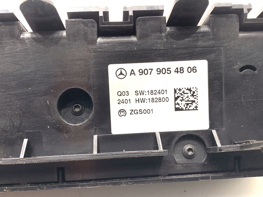 STARK-841651-4