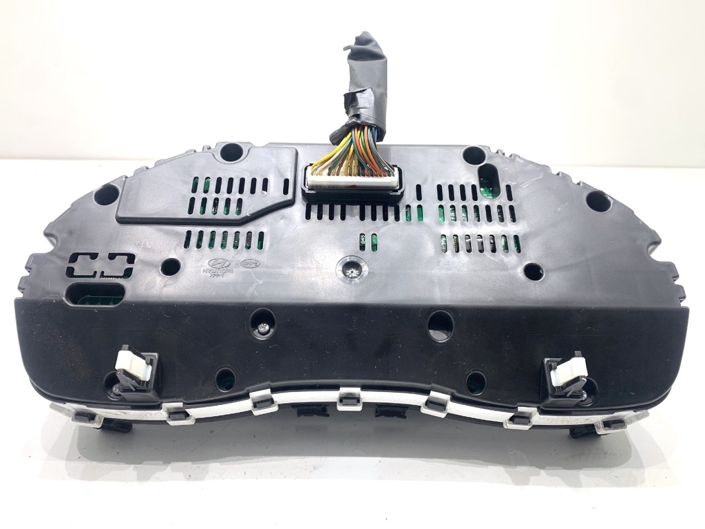 STARK-825772-2