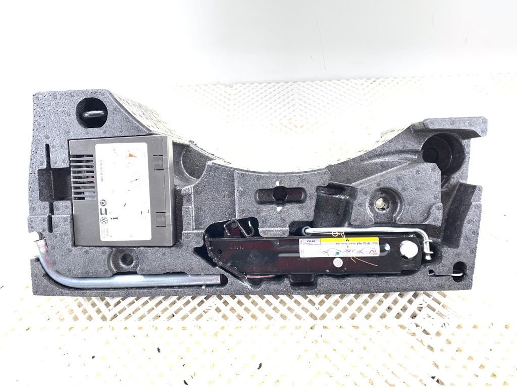 STARK-829975-1