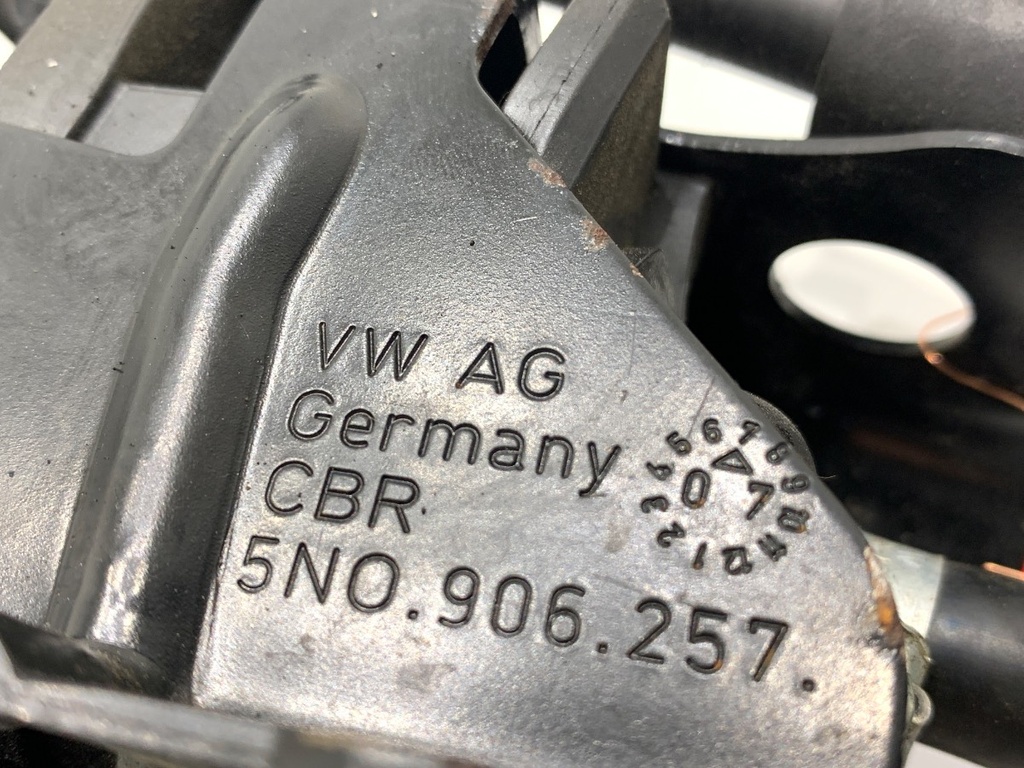 STARK-951852-5