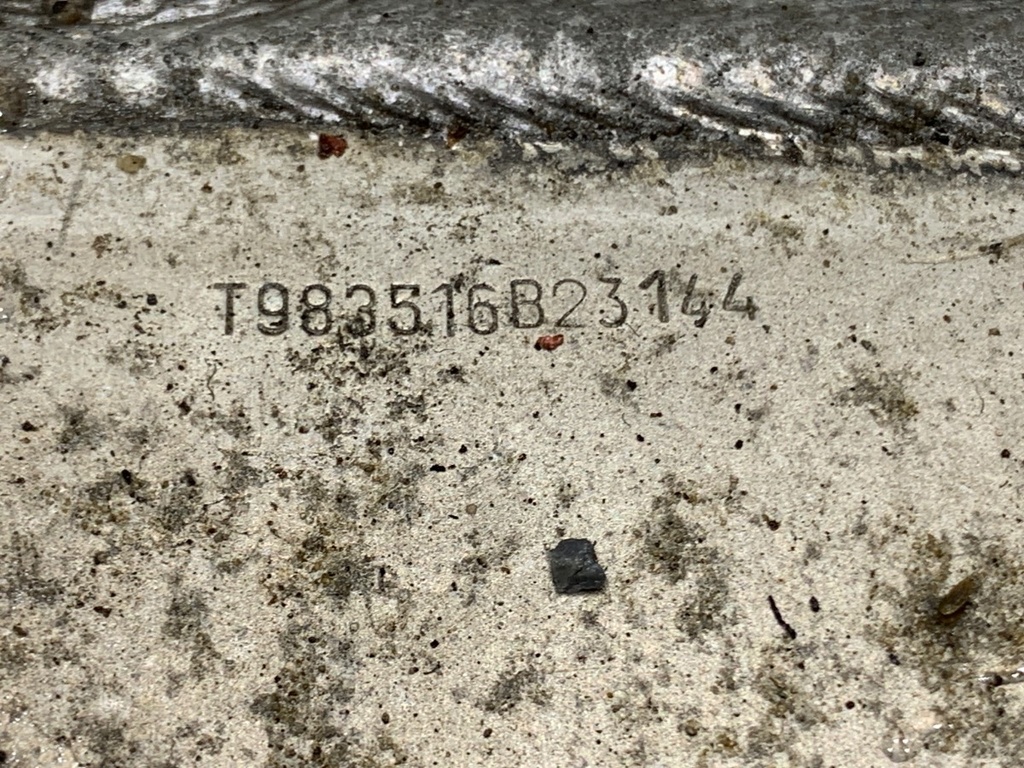 STARK-948980-4