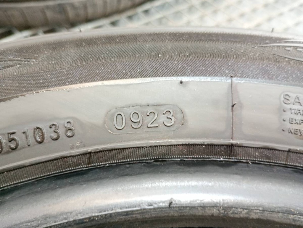 STARK-796728-3