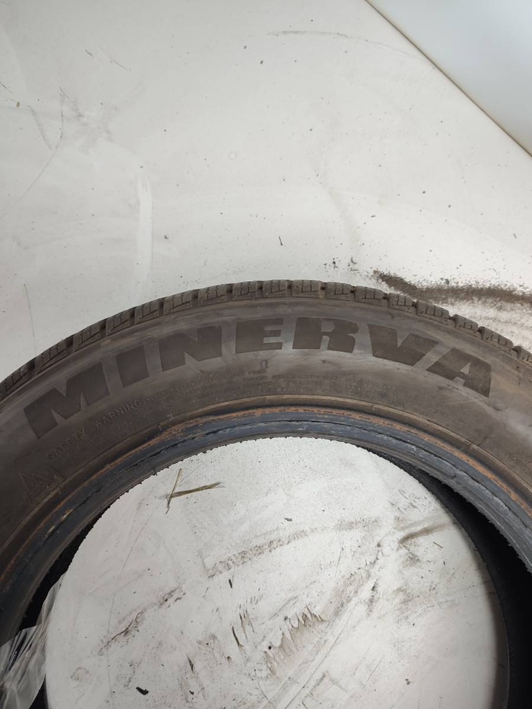 STARK-749182-5