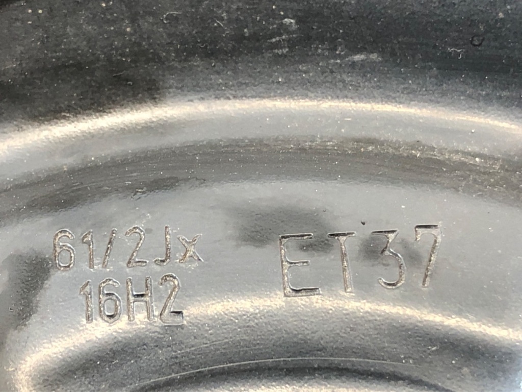 STARK-864147-1