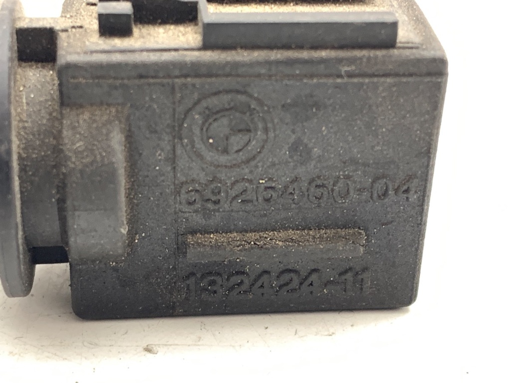 STARK-944332-2