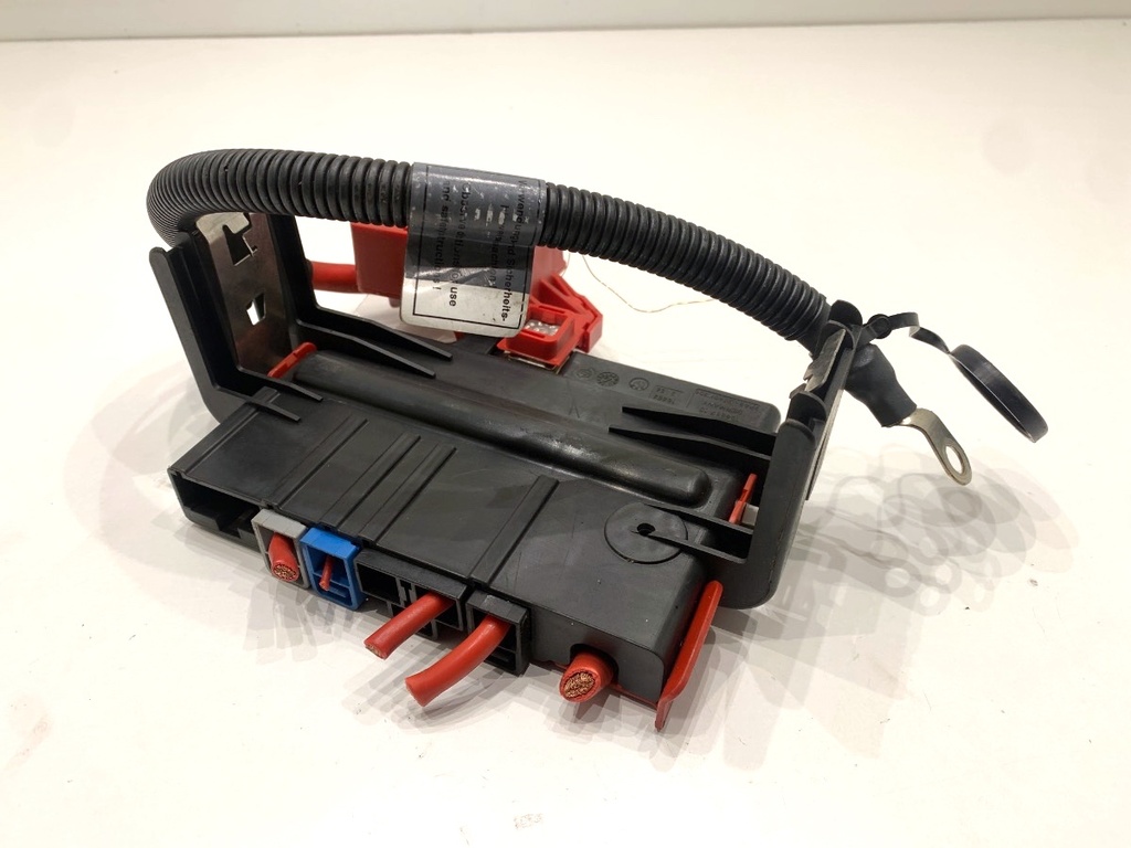 STARK-831719-1