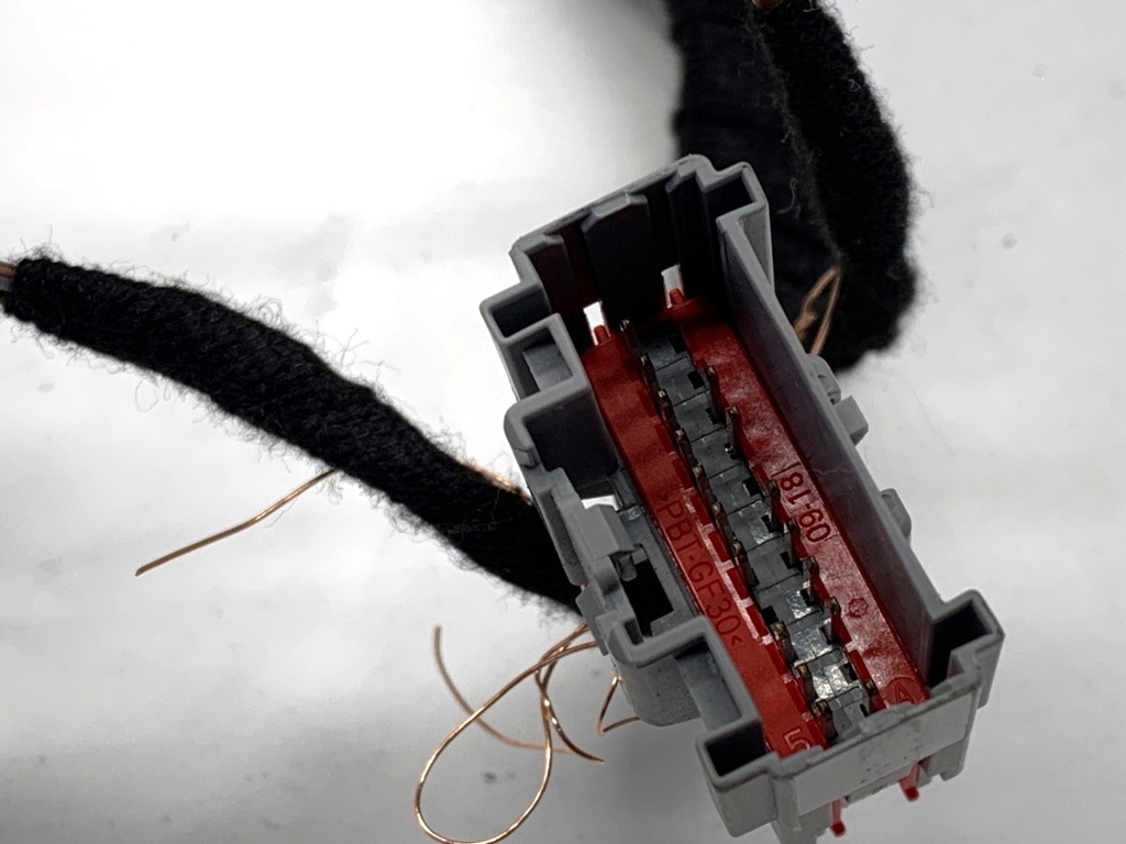 STARK-832071-1
