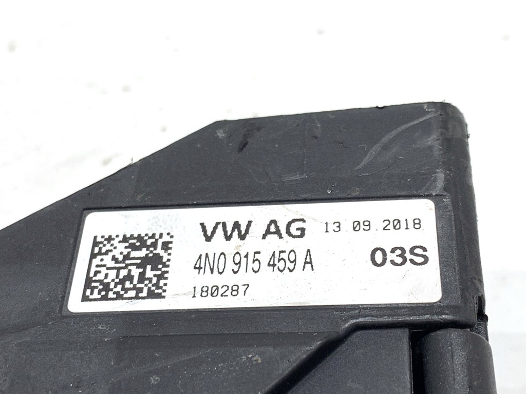 STARK-832543-3
