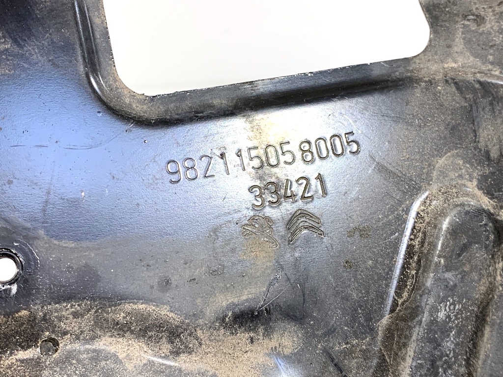 STARK-878082-3
