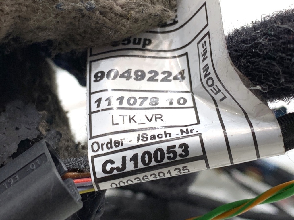 STARK-896406-3
