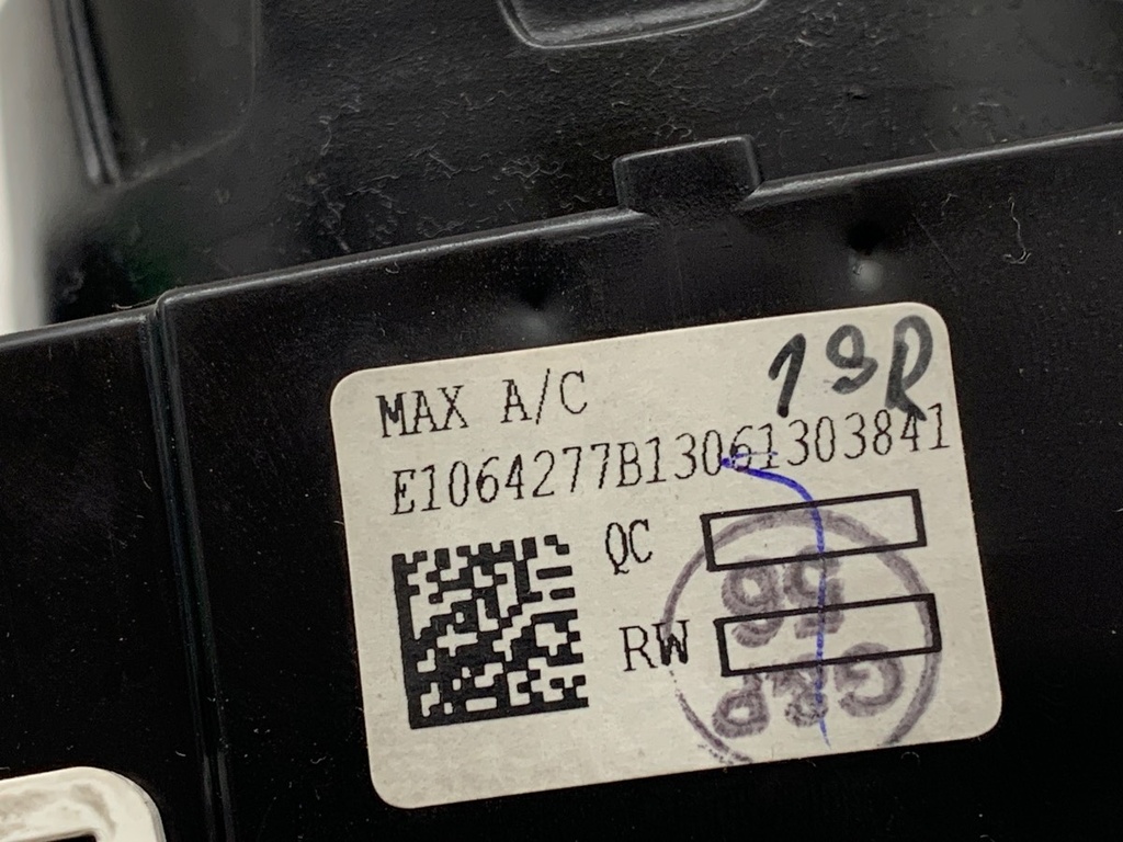 STARK-949243-2